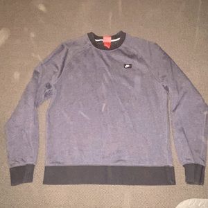 Nike crew neck sweatshirt.